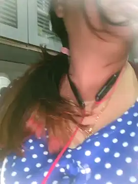 Snapshot of Dianaa9 chatting on 02-12-25, 10:46 Dianaa9 online show from 02-12-25, 10:46