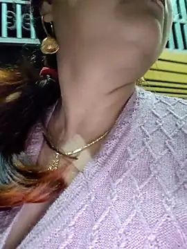 Snapshot of Dianaa9 chatting on 02-24-25, 01:42 Dianaa9 online show from 02-24-25, 01:42