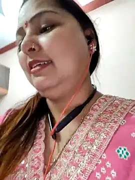 Snapshot of Dianaa9 chatting on 02-26-25, 07:31 Dianaa9 online show from 02-26-25, 07:31