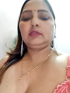 Snapshot of Dianaa9 chatting on 02-27-25, 08:09 Dianaa9 online show from 02-27-25, 08:09