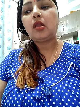 Snapshot of Dianaa9 chatting on 02-28-25, 07:35 Dianaa9 online show from 02-28-25, 07:35