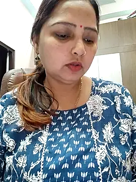 Snapshot of Dianaa9 chatting on 03-03-25, 02:48 Dianaa9 online show from 03-03-25, 02:48