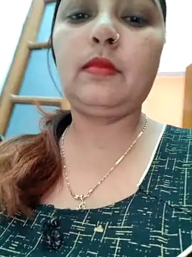 Snapshot of Dianaa9 chatting on 03-07-25, 10:24 Dianaa9 online show from 03-07-25, 10:24