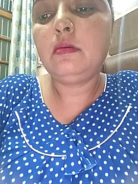 Snapshot of Dianaa9 chatting on 10-05-25, 12:03 Dianaa9 online show from 10-05-25, 12:03