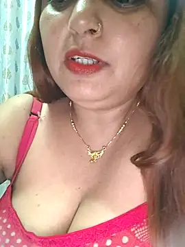 Snapshot of Dianaa9 chatting on 10-22-25, 07:13 Dianaa9 online show from 10-22-25, 07:13