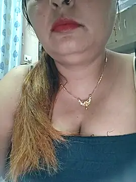 Snapshot of Dianaa9 chatting on 11-03-25, 07:31 Dianaa9 online show from 11-03-25, 07:31