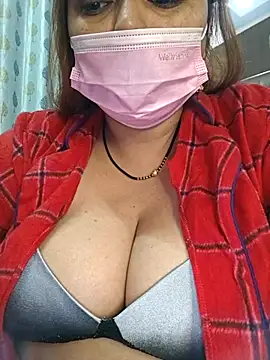 Snapshot of Dianaa9 chatting on 11-13-25, 10:25 Dianaa9 online show from 11-13-25, 10:25