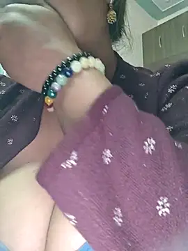 Snapshot of Dianaa9 chatting on 11-19-25, 07:41 Dianaa9 online show from 11-19-25, 07:41