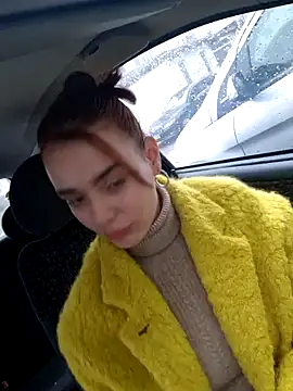 Snapshot of SophieCharm chatting on 12-25-24, 01:19 SophieCharm online show from 12-25-24, 01:19