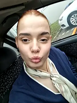 Snapshot of SophieCharm chatting on 12-26-24, 10:48 SophieCharm online show from 12-26-24, 10:48