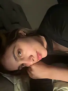 xia foxxy online show from 10-08-25, 03:37