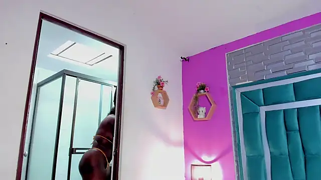 LORENSCOLLINS online show from 12-19-25, 07:54