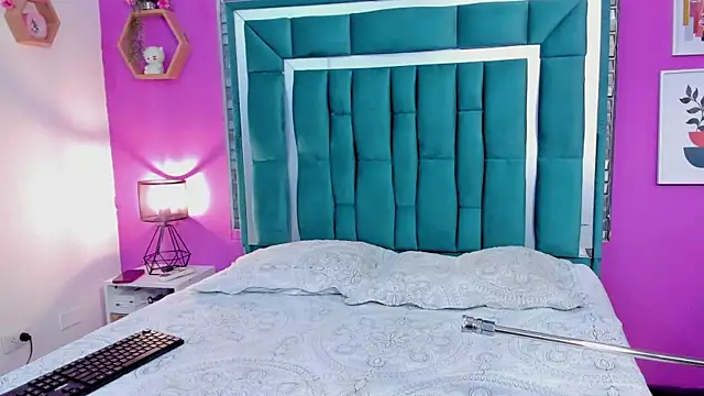 LORENSCOLLINS online show from 02-26-26, 12:59