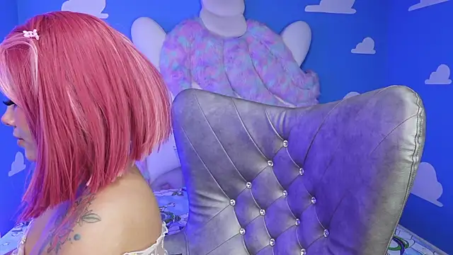 miss keisi online show from 12-19-25, 06:04