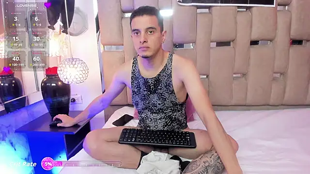 Maximo   online show from 10-22-25, 08:41