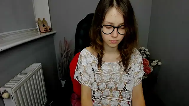 AfinaCutie online show from 01-28-25, 04:52