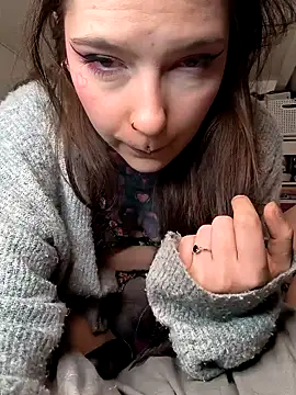 Snapshot of mamiedonuts chatting on 01-30-25, 01:10 mamiedonuts online show from 01-30-25, 01:10