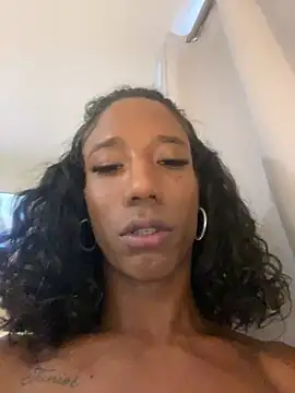 Snapshot of tamarabigass1 chatting on 01-06-25, 10:57 tamarabigass1 online show from 01-06-25, 10:57