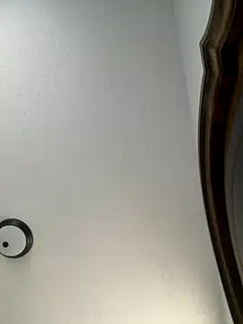 Snapshot of ebonyred chatting on 09-15-25, 03:01 ebonyred online show from 09-15-25, 03:01