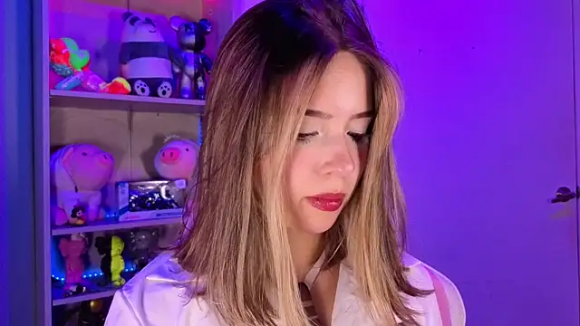 EmilyMiller  online show from 04-27-26, 03:21