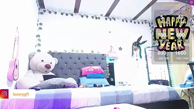 Snapshot of Pocahontaslovex chatting on 01-01-25, 04:18 Pocahontaslovex online show from 01-01-25, 04:18