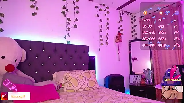 Snapshot of Pocahontaslovex chatting on 10-21-25, 12:50 Pocahontaslovex online show from 10-21-25, 12:50