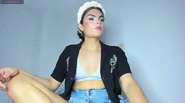 Snapshot of cheryl_blossom69 chatting on 01-28-25, 04:08 cheryl blossom69 online show from 01-28-25, 04:08