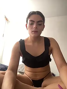 Snapshot of cheryl_blossom69 chatting on 02-05-25, 08:46 cheryl blossom69 online show from 02-05-25, 08:46