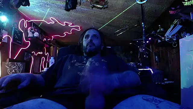 Snapshot of tayshie chatting on 10-29-25, 01:13 tayshie online show from 10-29-25, 01:13