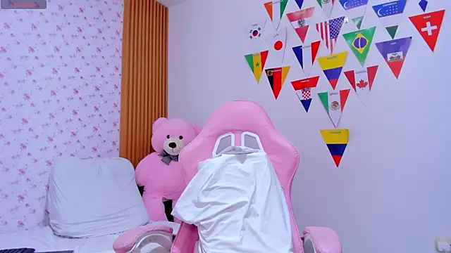 Soyqueen online show from 07-11-26, 02:36