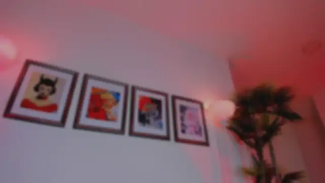 Taylor  foxxx online show from 09-24-25, 05:22