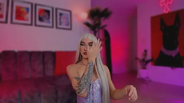 Taylor  foxxx online show from 04-03-26, 06:11