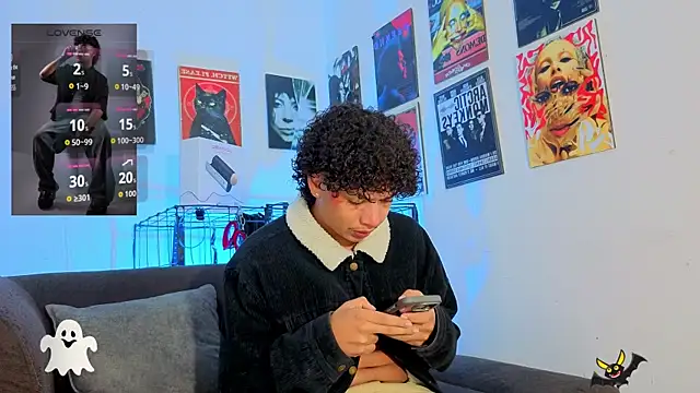 Snapshot of GaelOconner chatting on 11-02-25, 04:04 GaelOconner online show from 11-02-25, 04:04