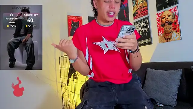 Snapshot of GaelOconner chatting on 11-26-25, 02:34 GaelOconner online show from 11-26-25, 02:34