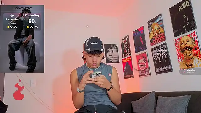 Snapshot of GaelOconner chatting on 12-13-25, 10:26 GaelOconner online show from 12-13-25, 10:26