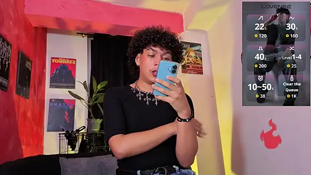 Snapshot of GaelOconner chatting on 01-06-26, 01:42 GaelOconner online show from 01-06-26, 01:42