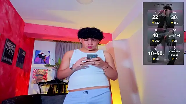 Snapshot of GaelOconner chatting on 03-22-26, 07:28 GaelOconner online show from 03-22-26, 07:28