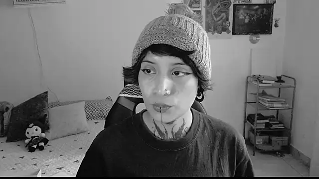  Apola 77 online show from 02-15-25, 09:37