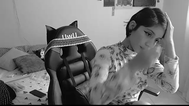  Apola 77 online show from 02-22-25, 07:47