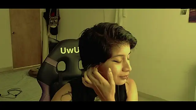  Apola 77 online show from 03-13-25, 09:16