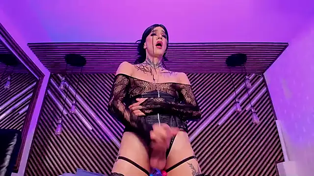 Snapshot of _Camila_Rosse chatting on 02-06-25, 05:35 Camila Rosse online show from 02-06-25, 05:35