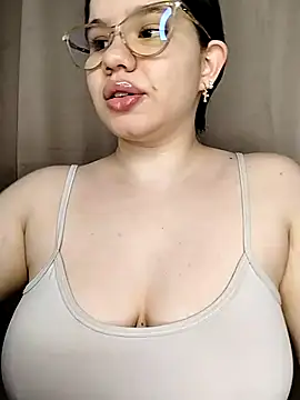 Danzel1105 online show from 10-12-25, 01:32