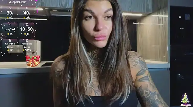 Snapshot of tattooedBabyy chatting on 01-05-25, 02:52 tattooedBabyy online show from 01-05-25, 02:52