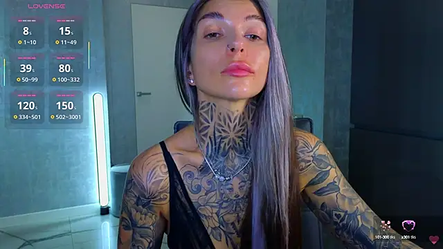 Snapshot of tattooedBabyy chatting on 09-27-25, 07:35 tattooedBabyy online show from 09-27-25, 07:35
