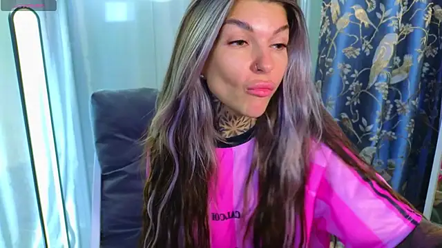 Snapshot of tattooedBabyy chatting on 10-03-25, 09:17 tattooedBabyy online show from 10-03-25, 09:17