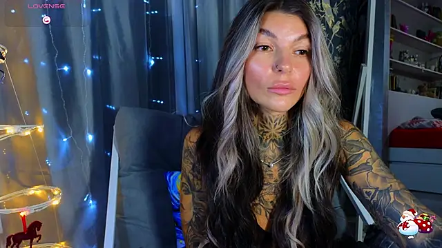 Snapshot of tattooedBabyy chatting on 12-05-25, 09:18 tattooedBabyy online show from 12-05-25, 09:18