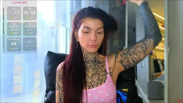Snapshot of tattooedBabyy chatting on 05-07-26, 09:14 tattooedBabyy online show from 05-07-26, 09:14