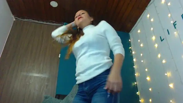 camila delarosa online show from 12-21-24, 12:38