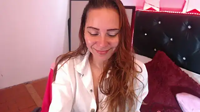 camila delarosa online show from 10-09-25, 04:16