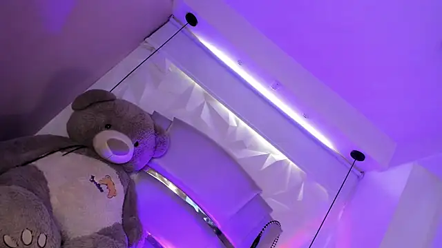 Dalila Thoms online show from 01-20-25, 01:32